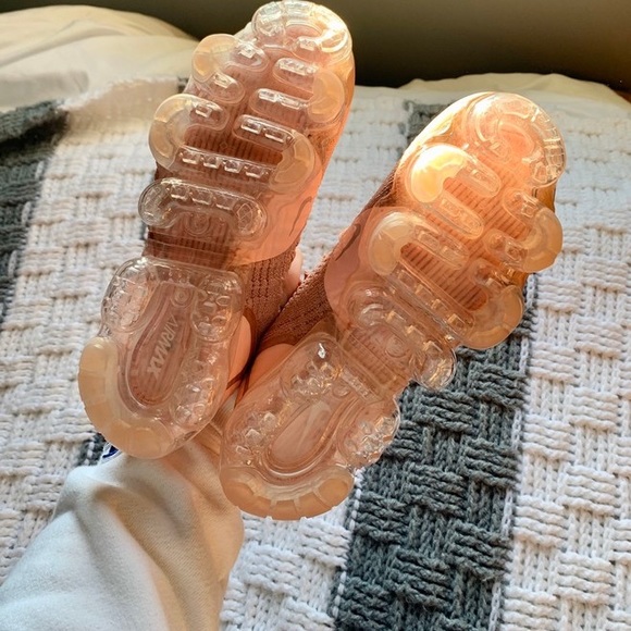 Nike Air Vapormax Flyknit 2 Rust Pink - Picture 6 of 9